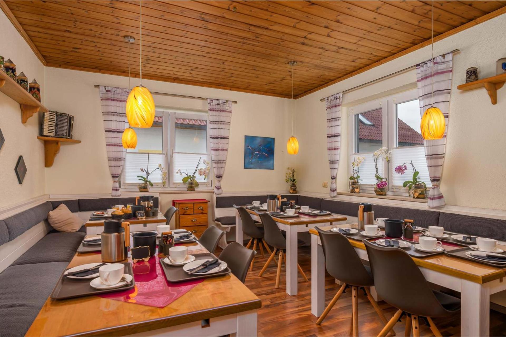 Pension Bayerwald Mit Ferienwohnung โบเดนไมส์ ภายนอก รูปภาพ